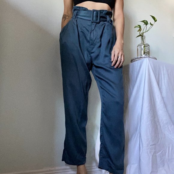 Urban Outfitters High Waisted Paper Bag Trousers - Picture 2 of 6